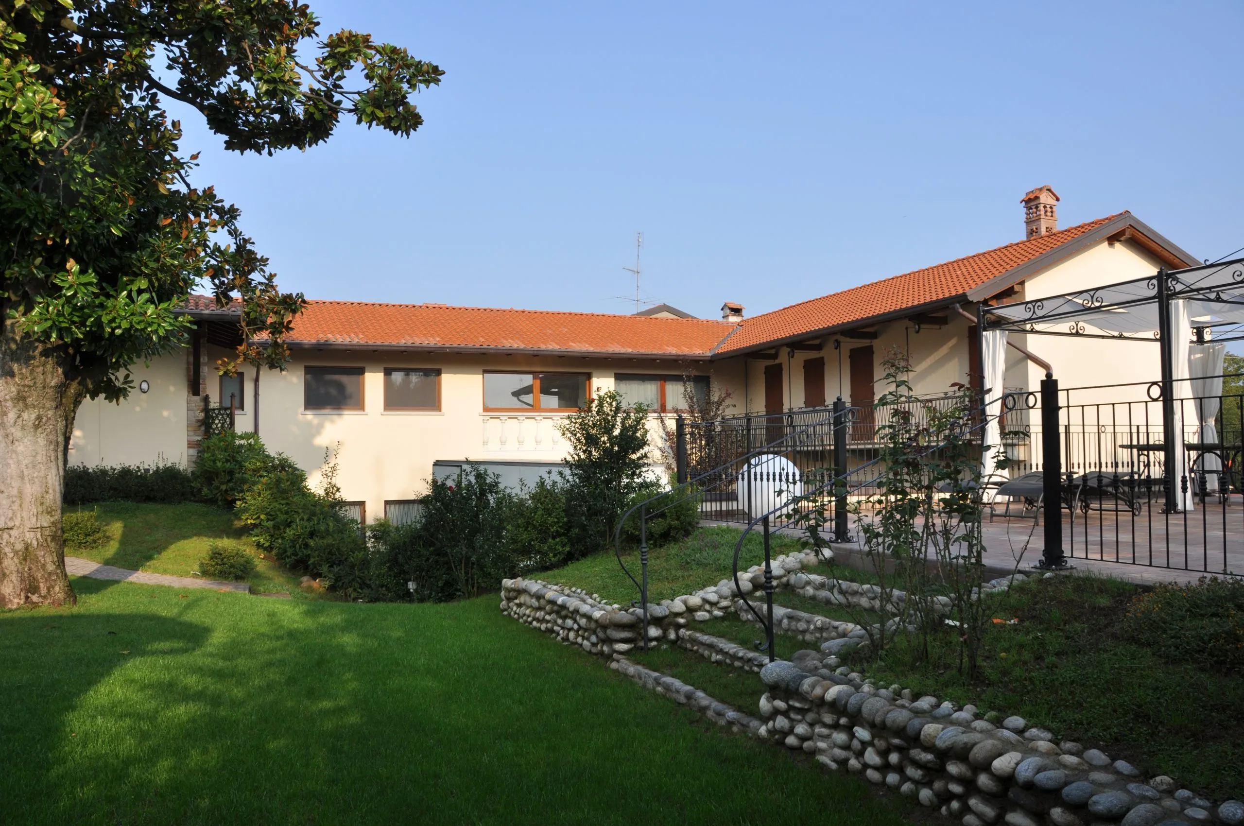 Giardino Varallo Pombia